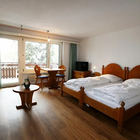 Apartament Sarazena