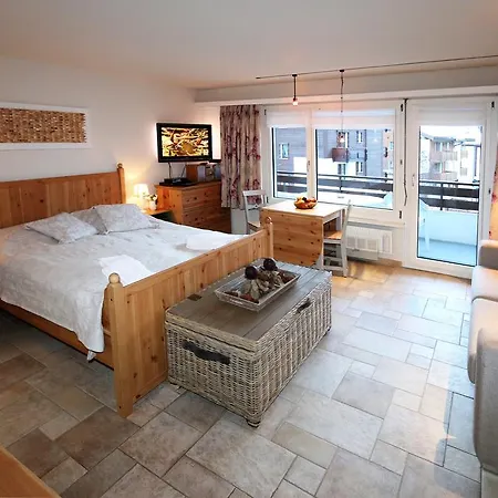 Apartament Sarazena
